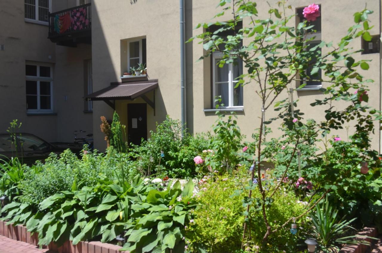 Apartament Moments Stare Miasto Style And Comfort Netflix คราคูฟ ภายนอก รูปภาพ